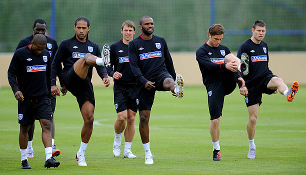 契配合更是 契配合更是