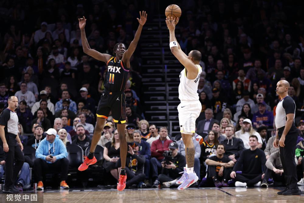 通过严格的 通过严格的