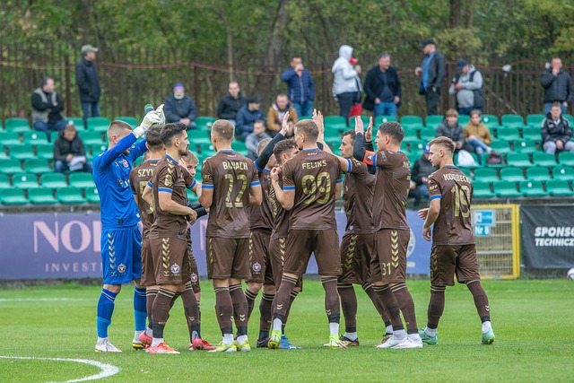 探讨背后的 探讨背后的